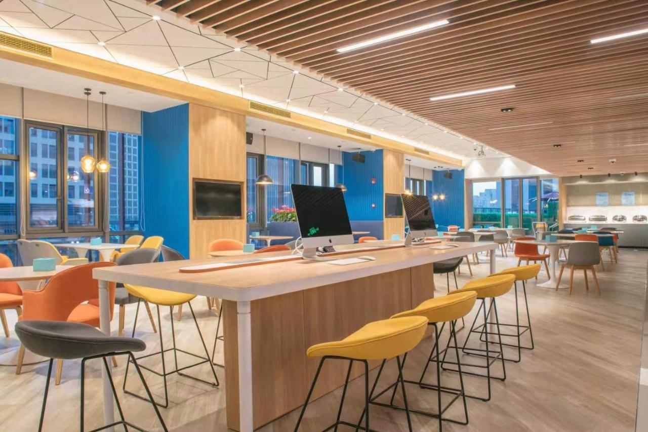 Holiday Inn Express Shanghai Huijin By Ihg Εξωτερικό φωτογραφία